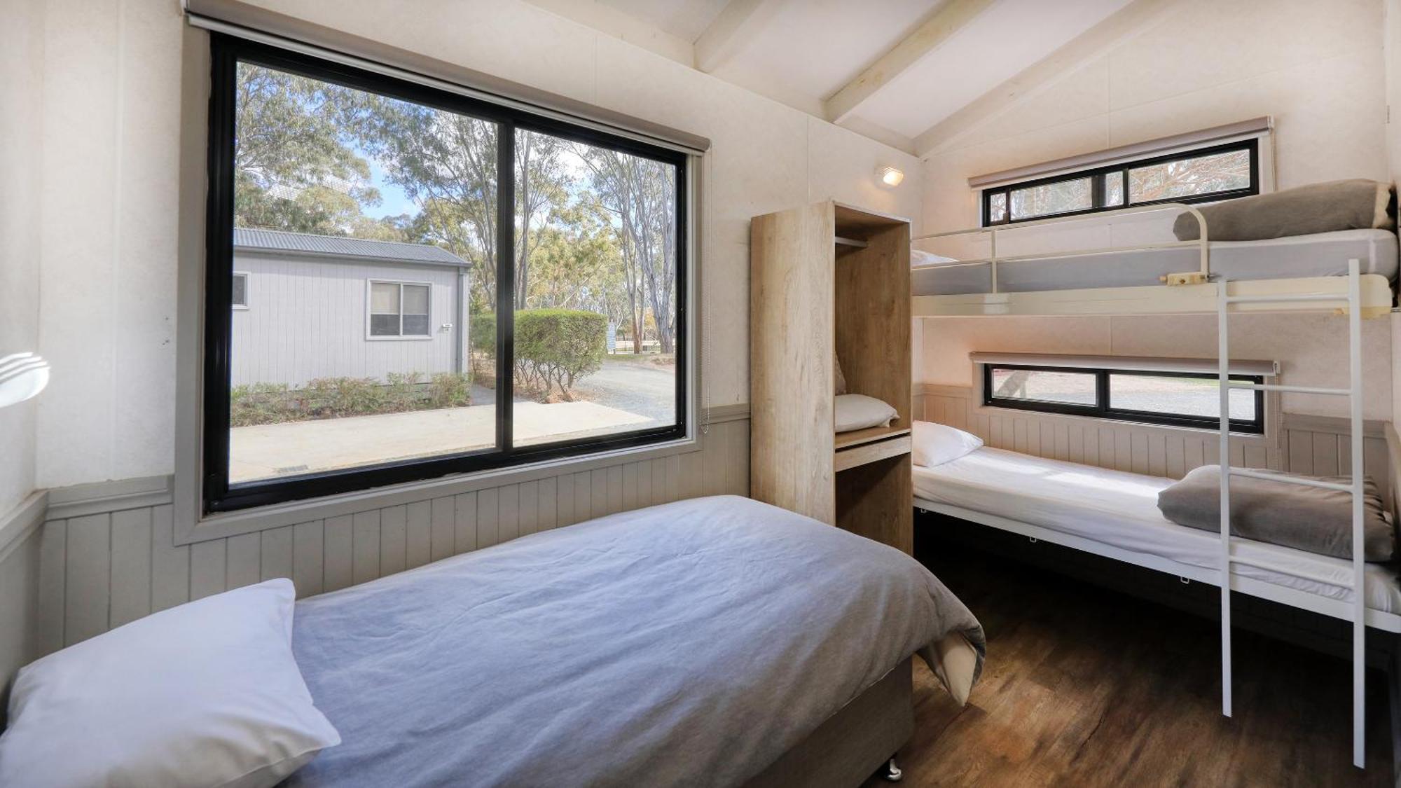 Deniliquin Riverside Caravan Park Exterior photo